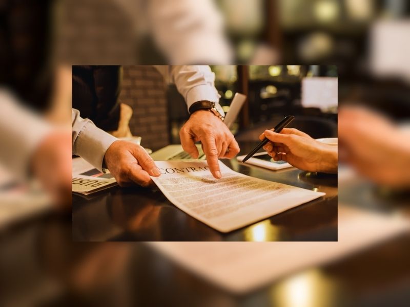 عقد قرارداد