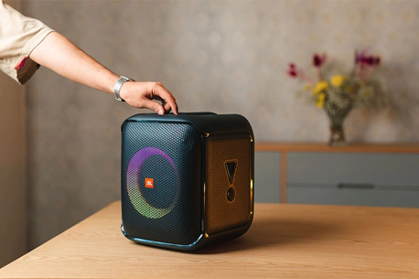 ویژگی‌های کلیدی سیستم صوتی مجالس باکیفیت